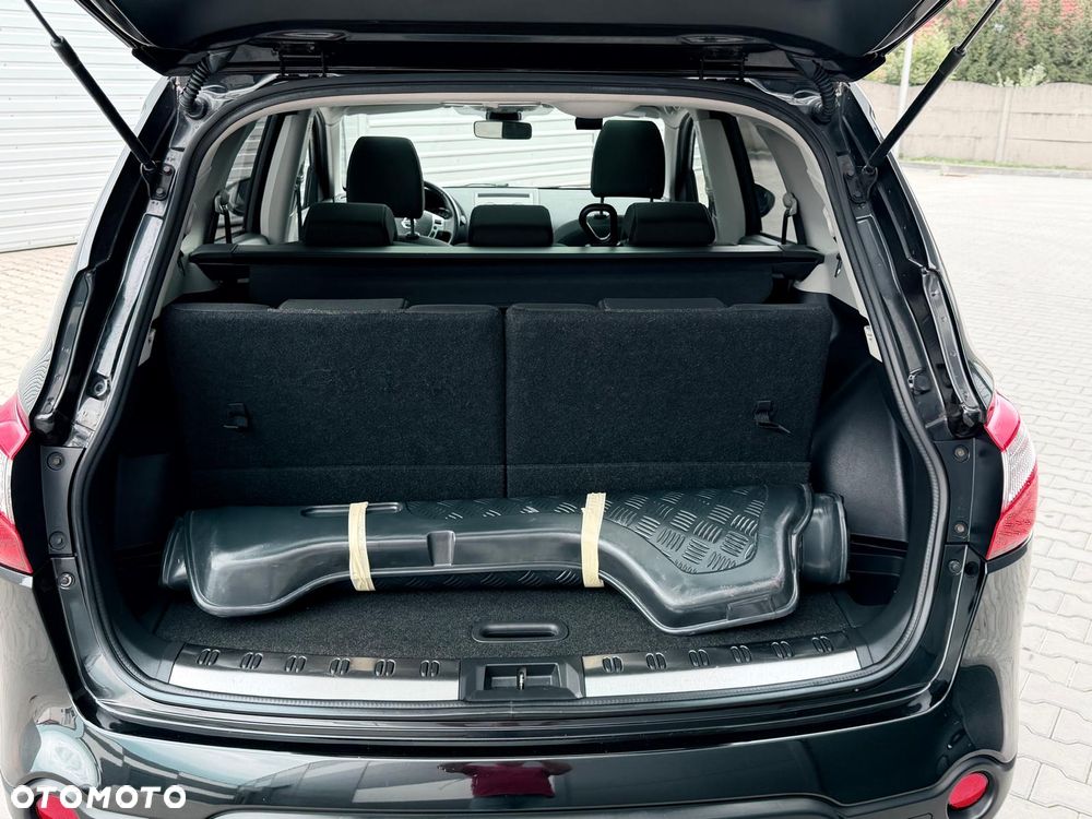 Nissan Qashqai+2 2.0 tekna - 9