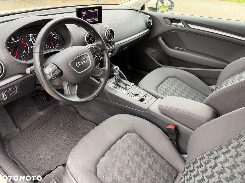 Audi A3 3-drzwiowe 1.8 TFSI Ambition S tronic - 6