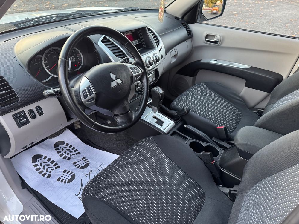 Mitsubishi L200 Pick Up 4x4 Autm. Intense Double Cab - 8