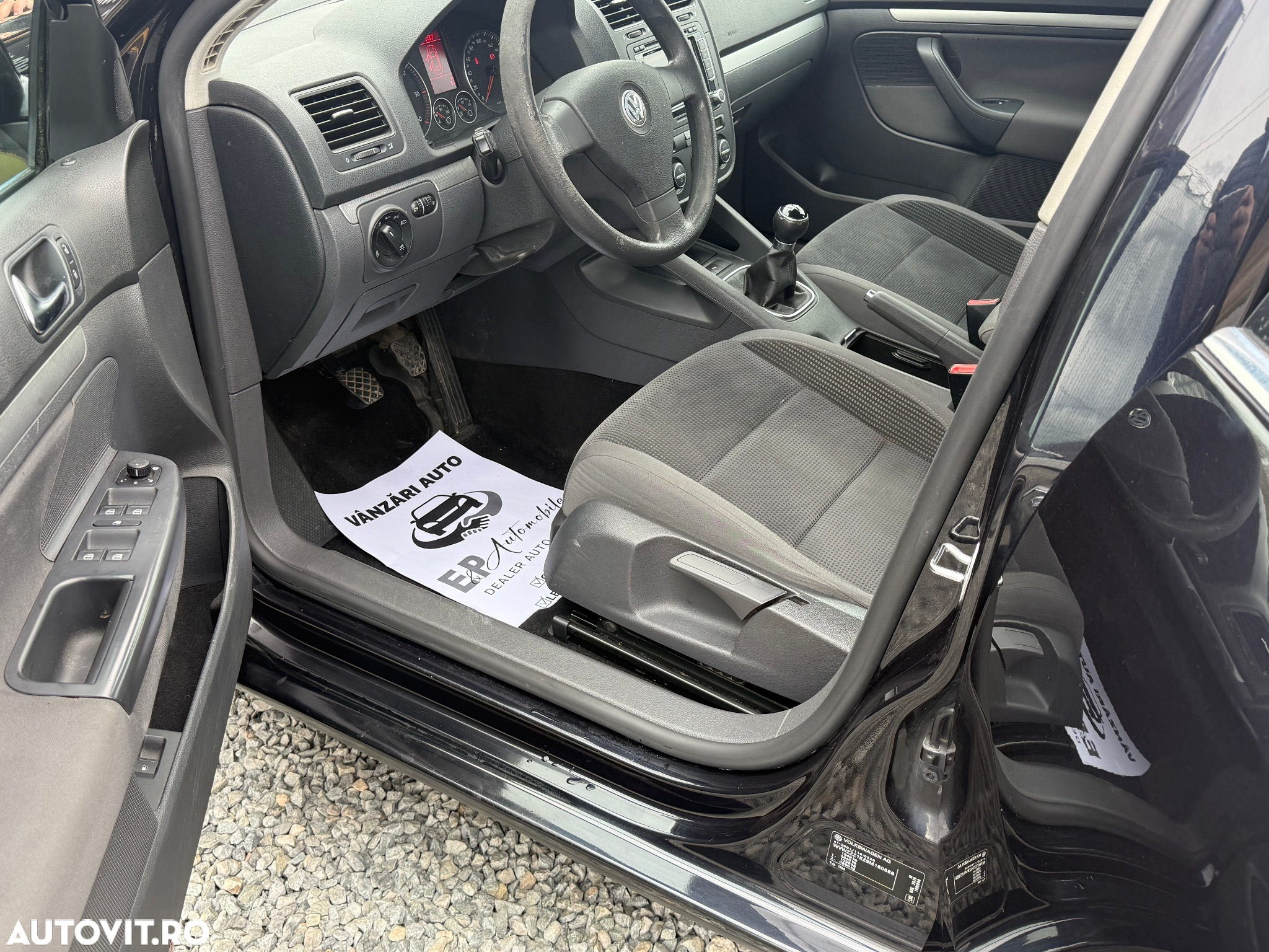 Volkswagen Jetta 1.9 TDI DPF Comfortline - 8