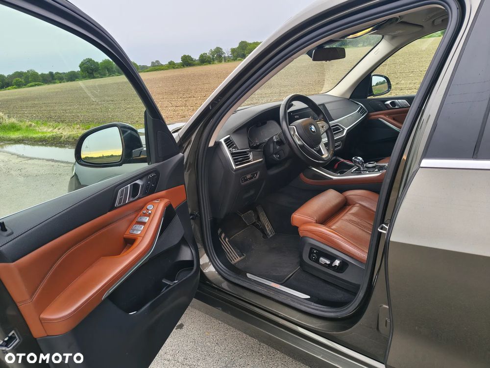 BMW X7 xDrive40d mHEV - 10