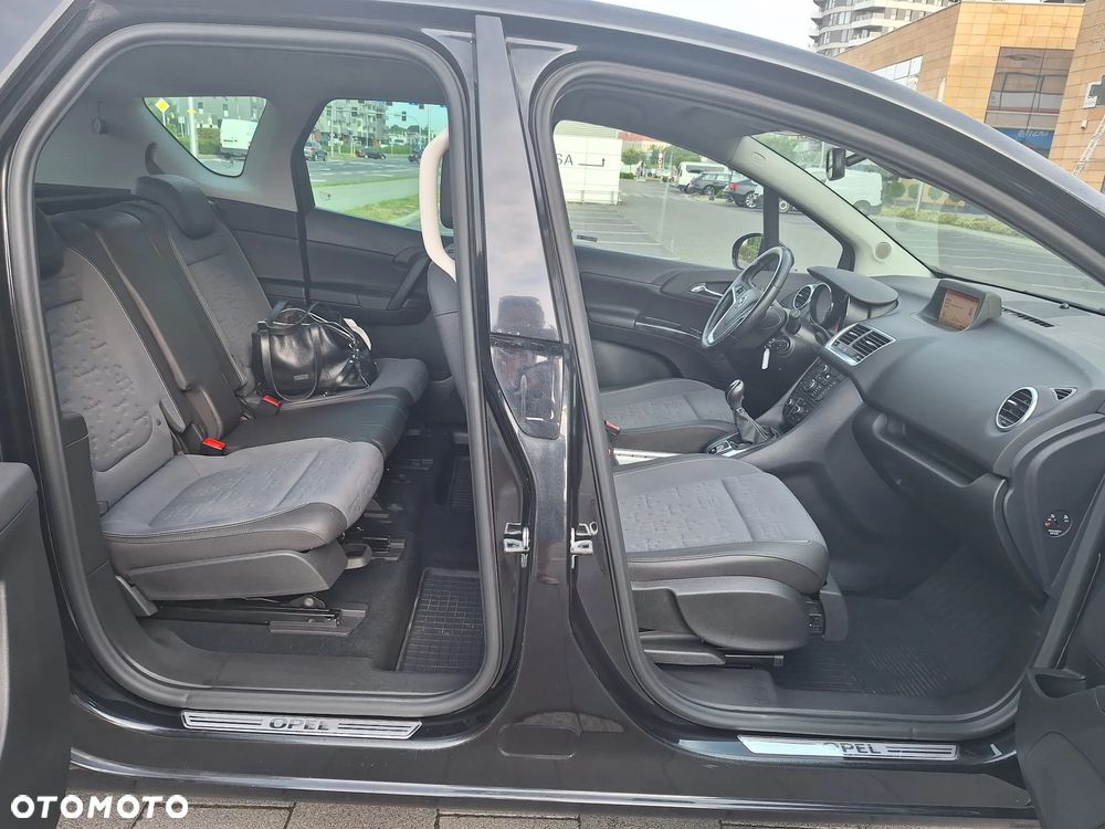 Opel Meriva 1.4 T Cosmo - 11