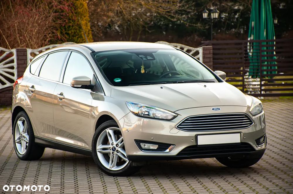Ford Focus - 34