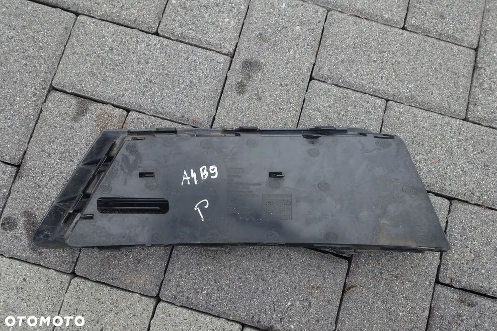 KRATKA ZDERZAKA PRAWA AUDI A4 B9 15r.- POŁYSK - 2