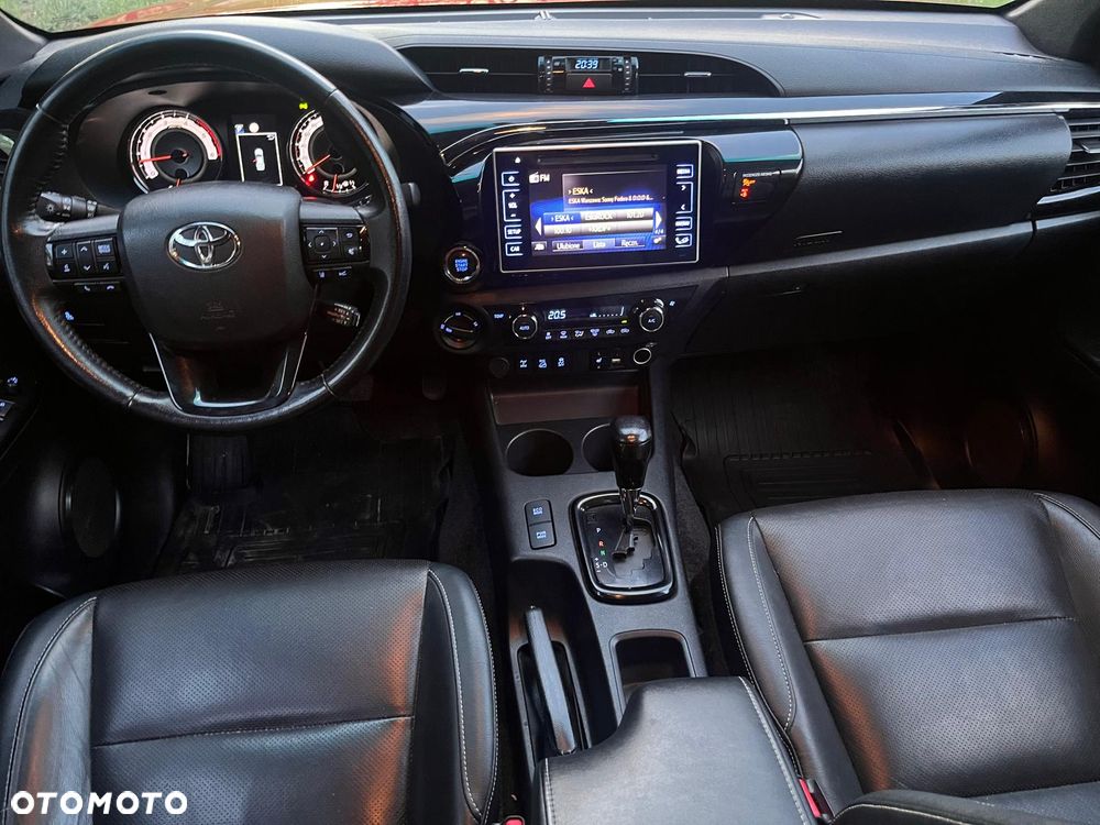 Toyota Hilux 2.4 D-4D Double Cab Dakar 4x4 - 31