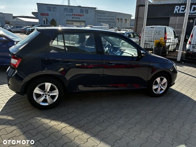 Skoda Fabia 1.2 TSI Drive DSG - 8