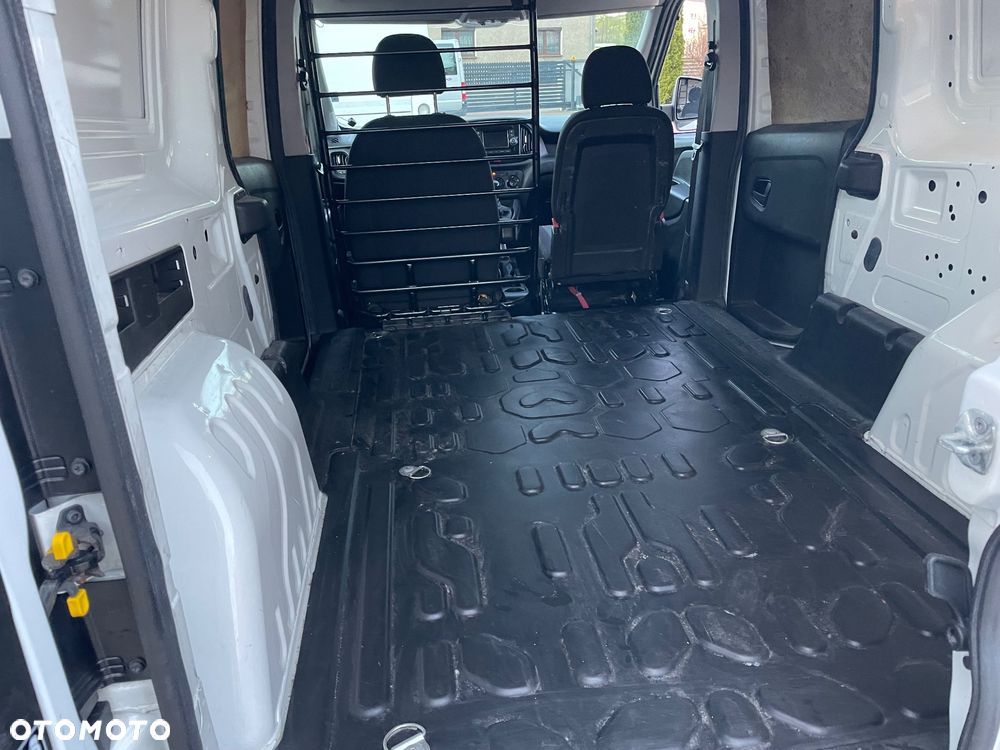 Fiat Doblo multijet  maxi long 2 x drzwi przesuwne - 24