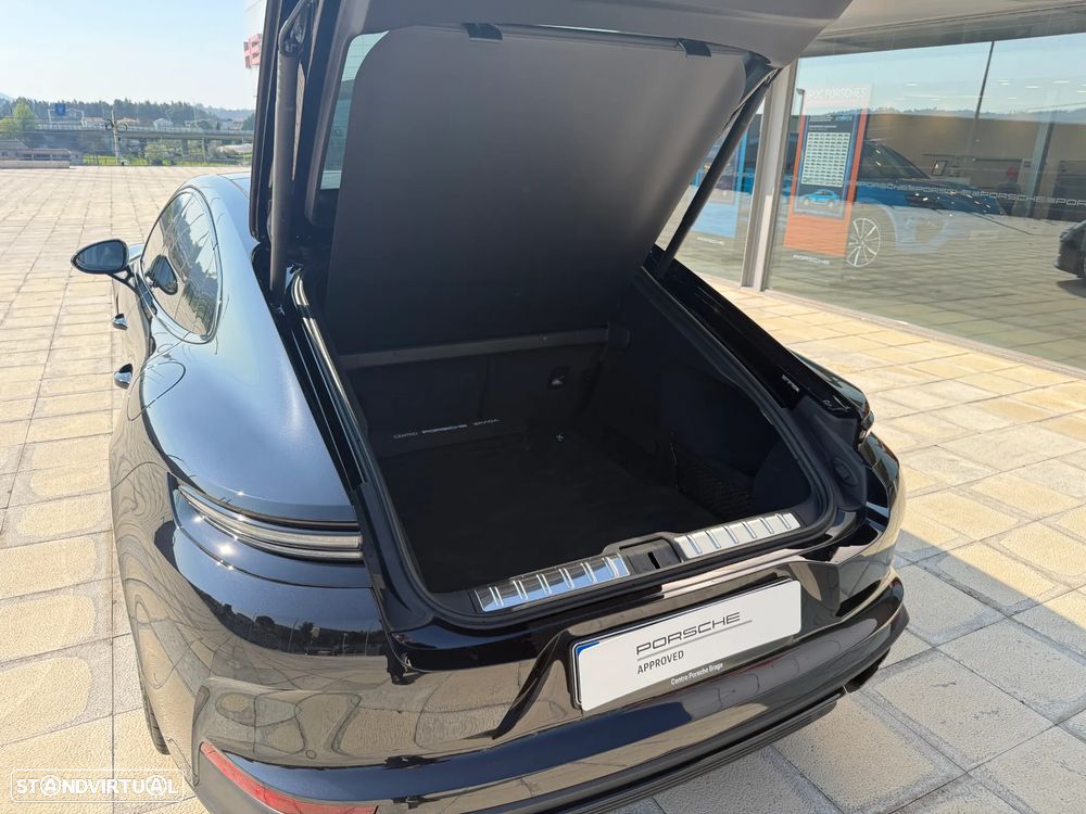 Porsche Panamera Turbo E-Hybrid - 31