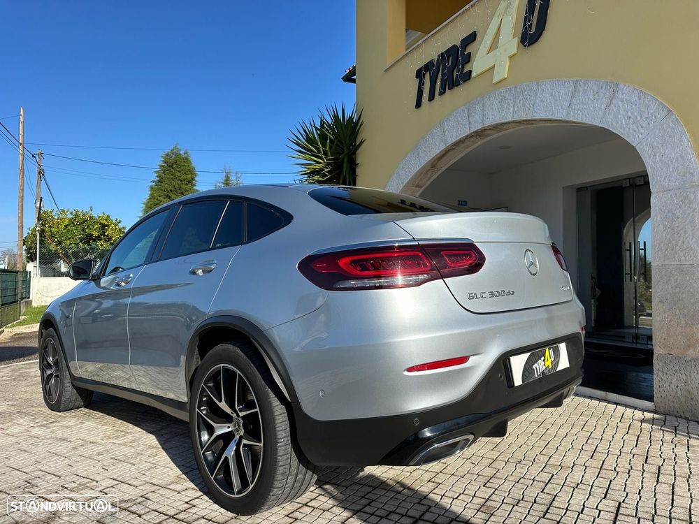 Mercedes-Benz GLC 300 - 20