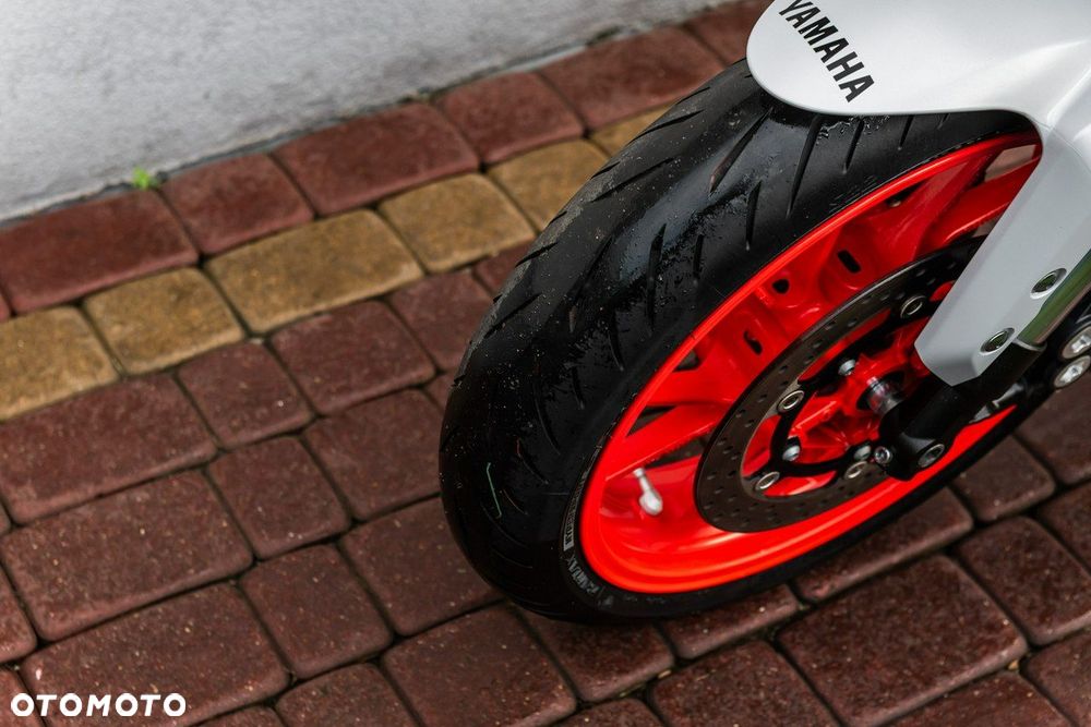 Yamaha MT - 7