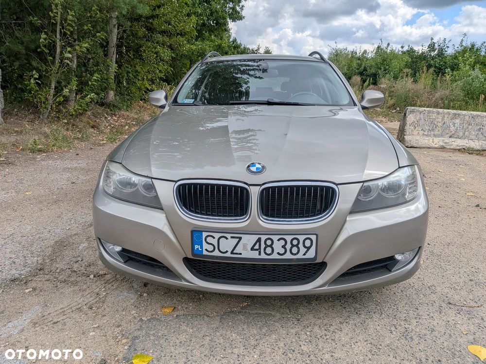 BMW Seria 3 318d DPF - 2