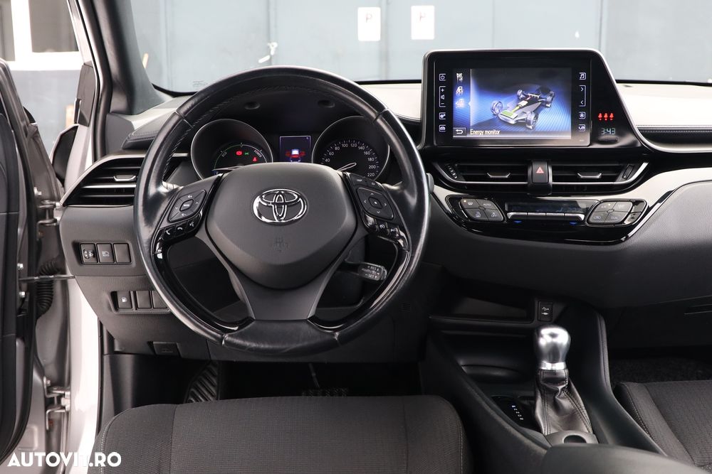 Toyota C-HR Style - 5