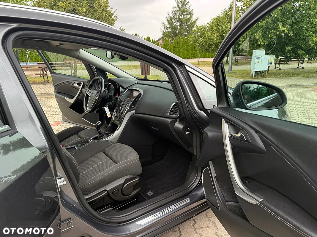 Opel Astra 1.4 Turbo Cosmo - 17