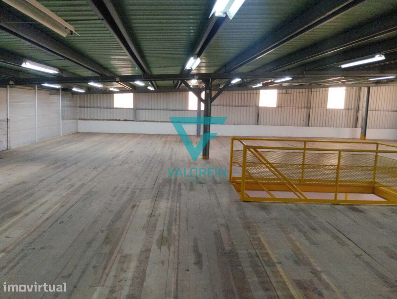 Loja/Armazém com 680m2 - Centro da Marinha Grande - Grande imagem: 4/11