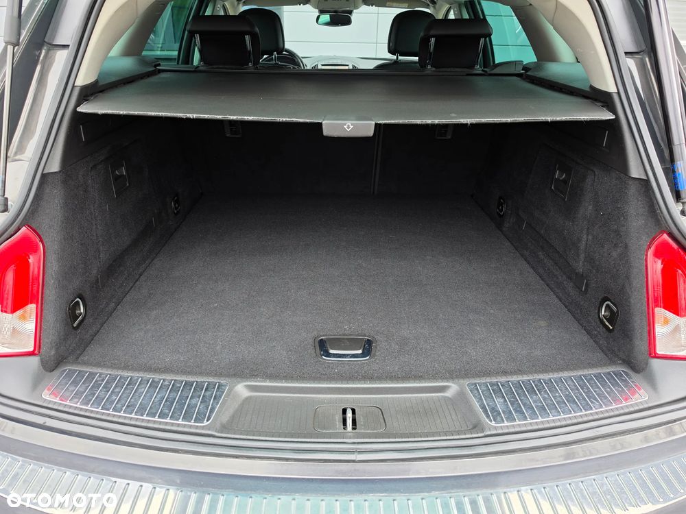 Opel Insignia 1.4 T Cosmo S&S - 17