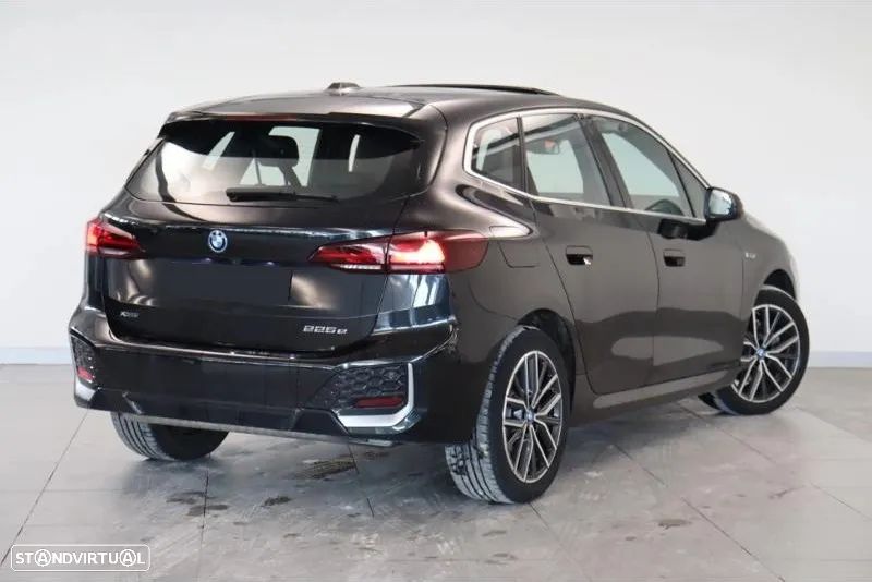BMW 225xe Active Tourer e xDrive Pack Desportivo M - 2