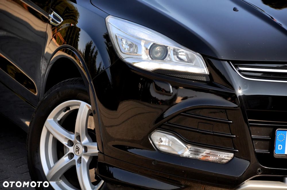 Ford Kuga 2.0 TDCi 4x4 Titanium - 6