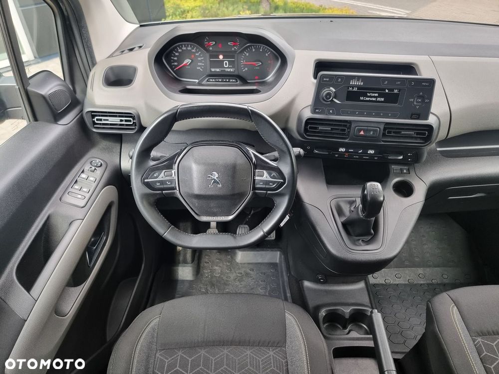 Peugeot Rifter 1.5 BlueHDI Active - 27