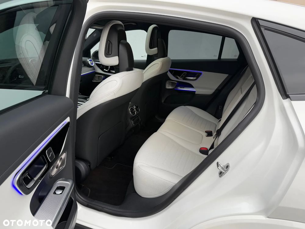 Mercedes-Benz GLC - 10