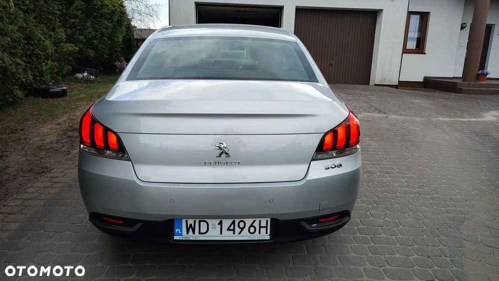 Peugeot 508 - 8