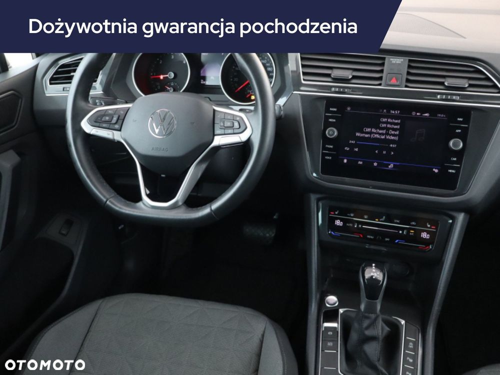 Volkswagen Tiguan - 9