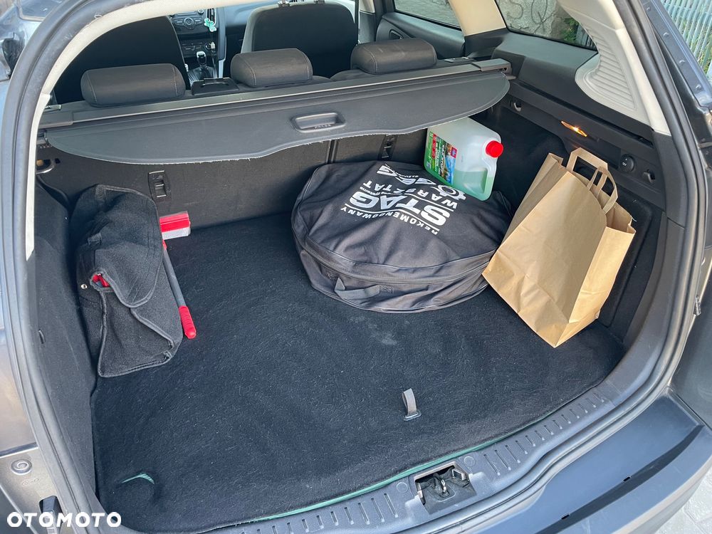 Ford Focus 1.6 Trend - 8