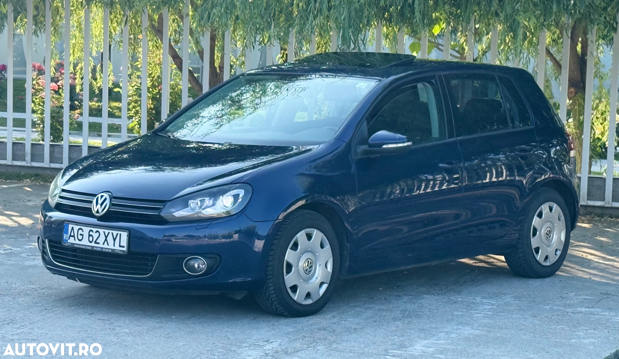 Volkswagen Golf 1.6 BlueTDI DSG Comfortline - 11