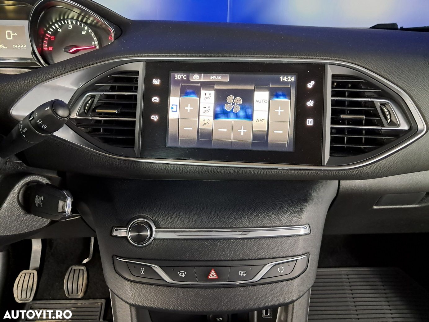 Peugeot 308 - 15