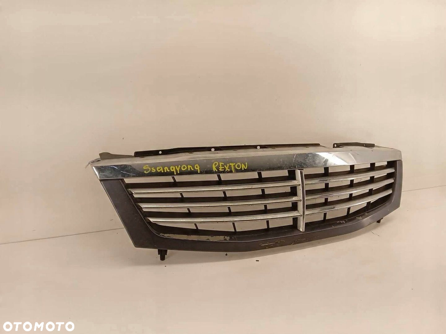 GRILL ATRAPA CHŁODNIC SSANGYONG REXTON - 3
