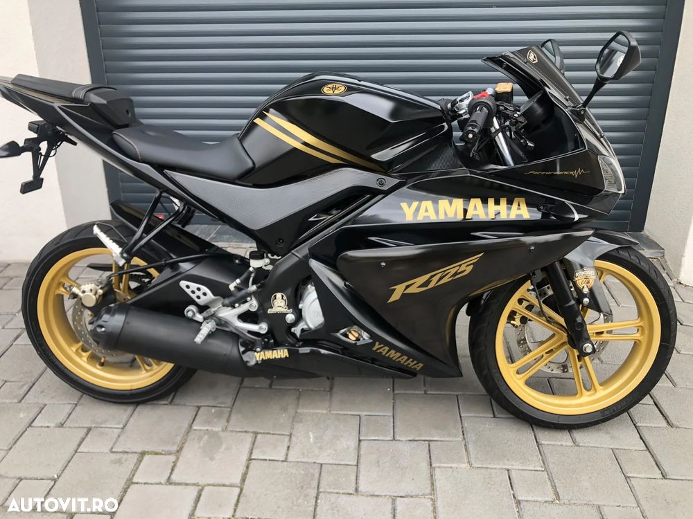 Yamaha YZF-R125 - 8