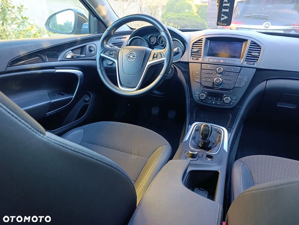 Opel Insignia 2.0 CDTI ecoFLEX Business Cosmo - 32
