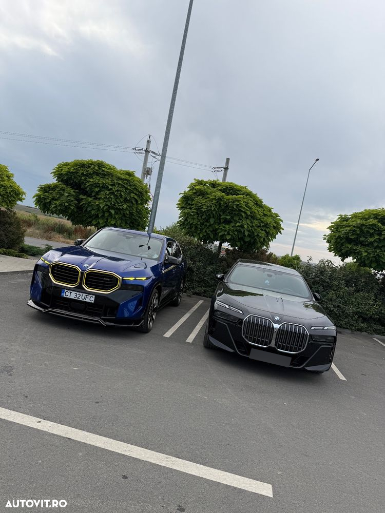 BMW Seria 7 740d xDrive MHEV - 9