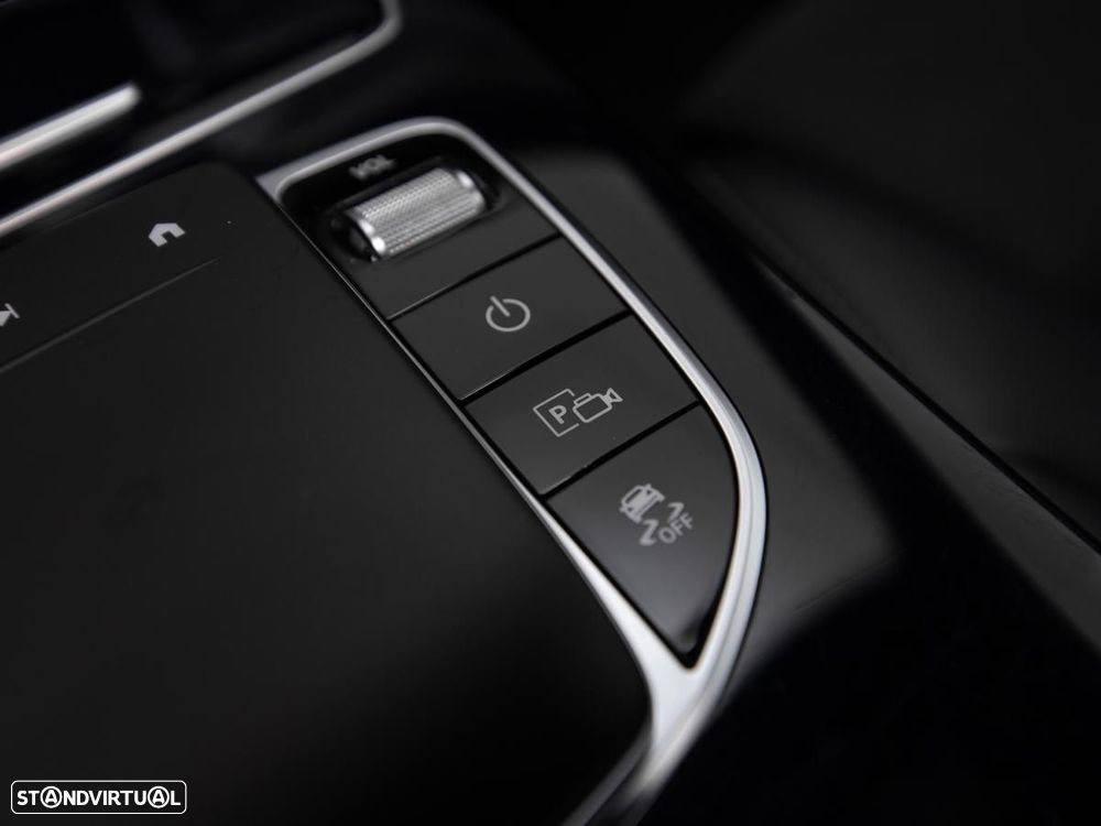 Mercedes-Benz GLC 300 de 4Matic 9G-TRONIC — fotografia 26