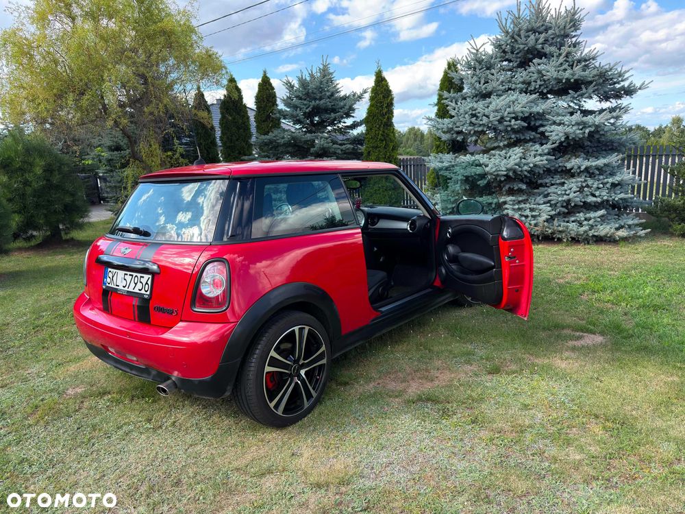 MINI ONE - 8