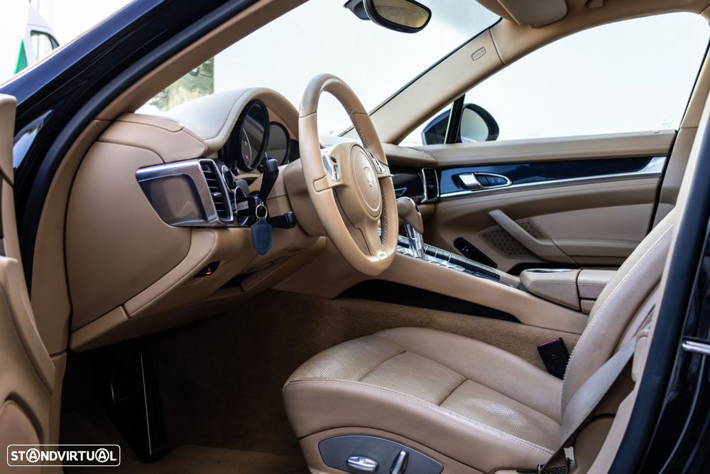 Porsche Panamera Platinum Edition - 16