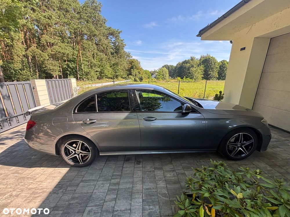Mercedes-Benz Klasa E - 8