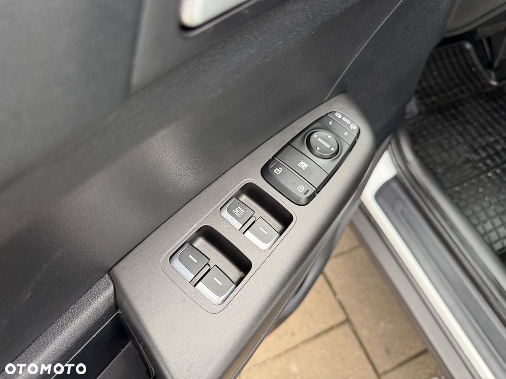 Kia Sportage 1.6 T-GDI Black Edition 2WD DCT - 13