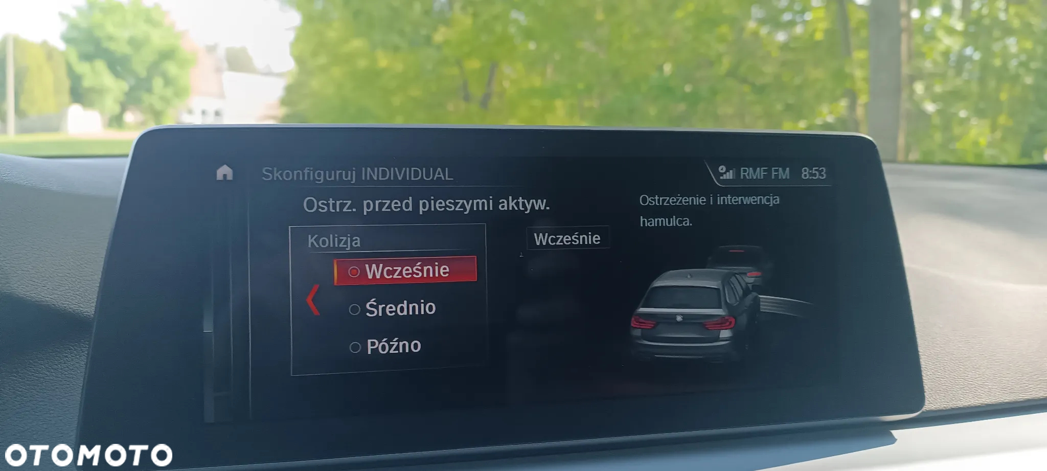 BMW Seria 5 520d Sport Line - 32