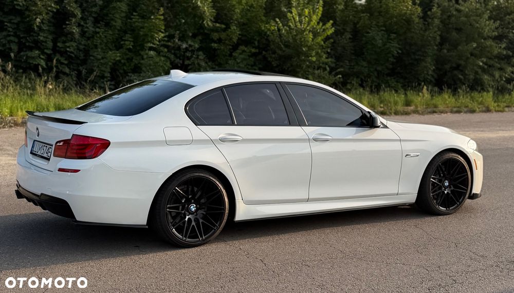 BMW Seria 5 528i Sport-Aut - 3