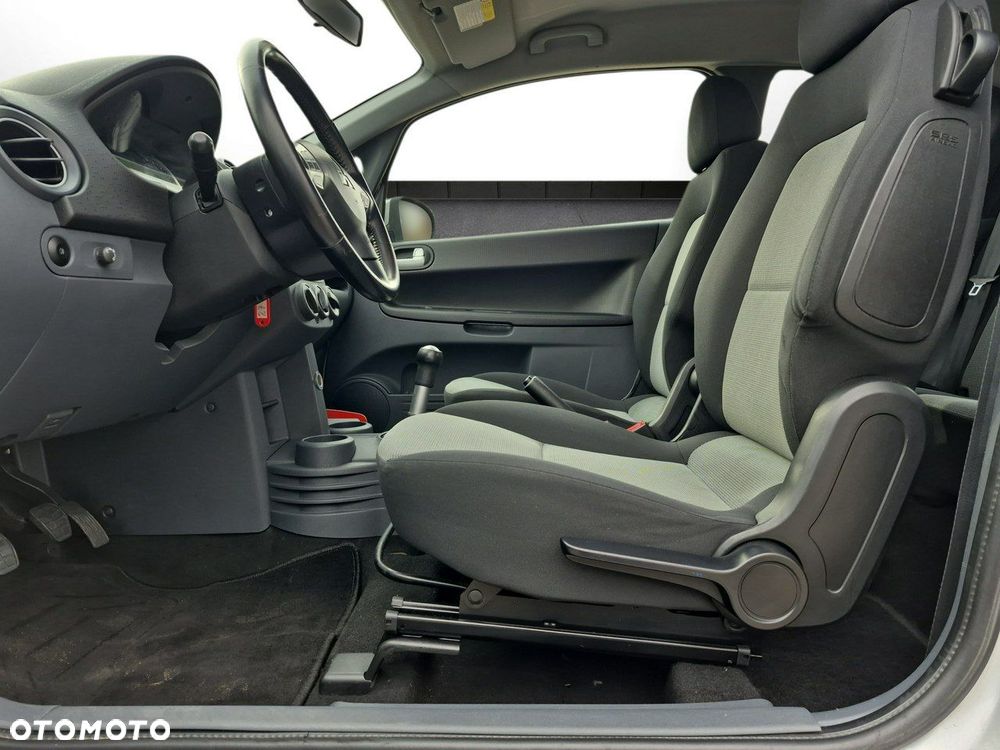 Mitsubishi Colt 1.3 Polar - 12