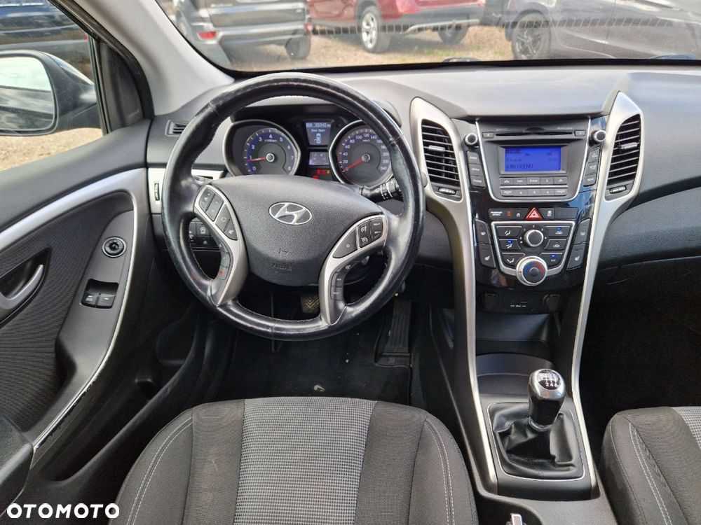 Hyundai i30 1.6 GDI Style - 16