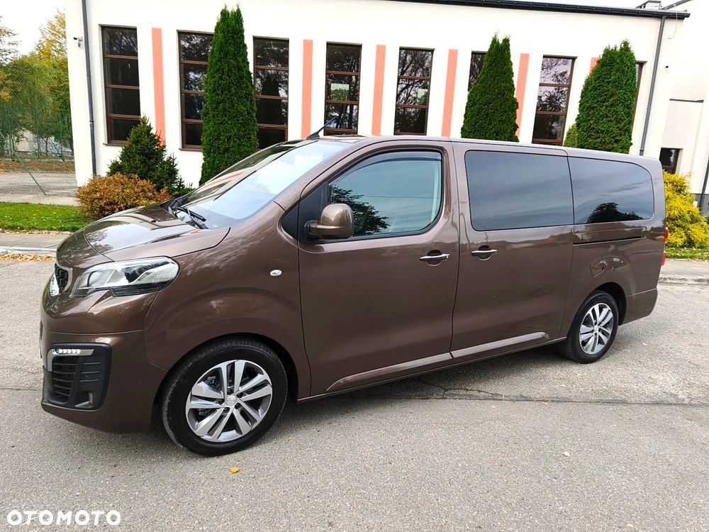Peugeot Traveller 2.0 BlueHDi Long Business - 11