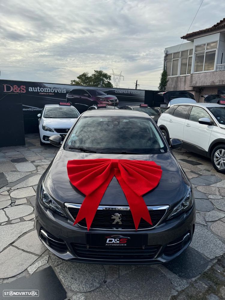 Peugeot 308 SW BlueHDi 130 EAT8 Style - 17