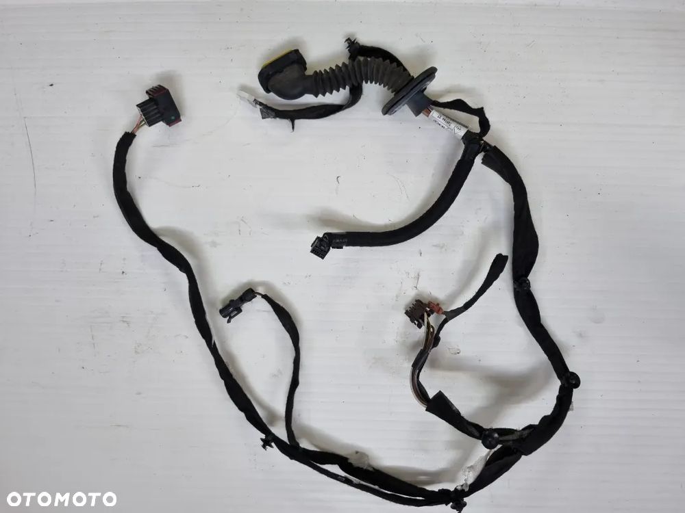 WIĄZAK ELEKTRYCZNA DRZWI PRAWYCH TRAFIC VIVARO 06-14r. EU - 1