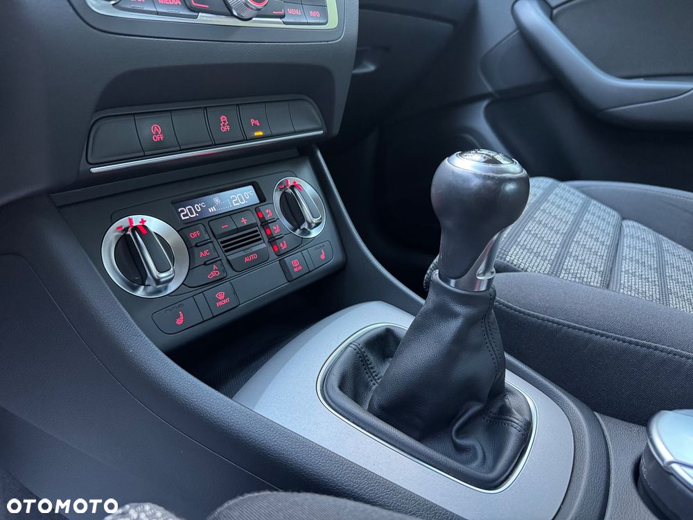 Audi Q3 2.0 TDI Edycja Specjalna - 15