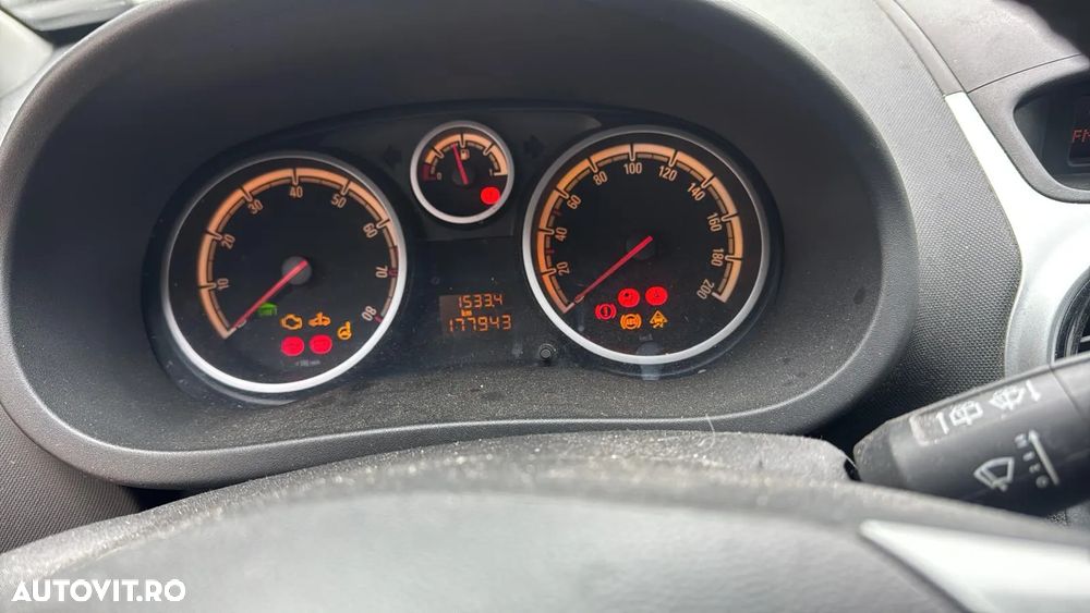 Opel Corsa 1.4 Selection - 3