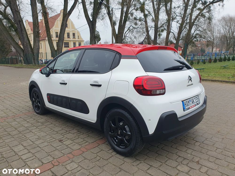 Citroën C3 1.2 PureTech Exclusive - 2