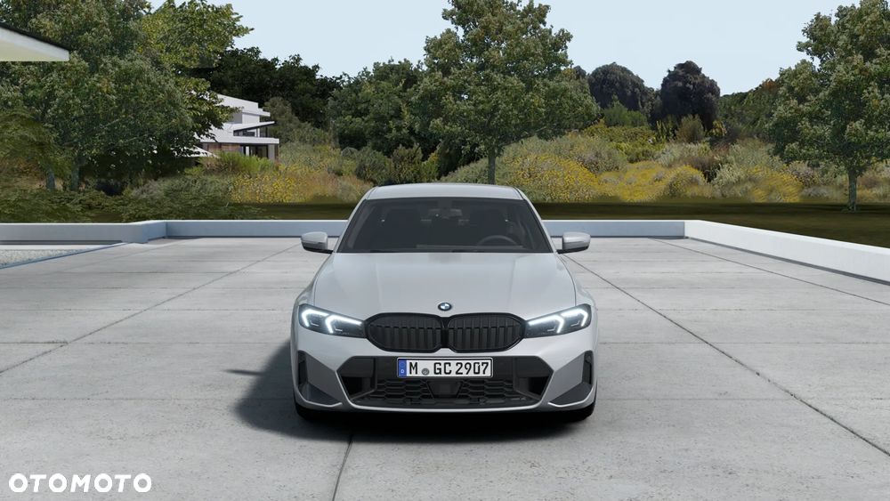 BMW Seria 3 330d xDrive mHEV - 4