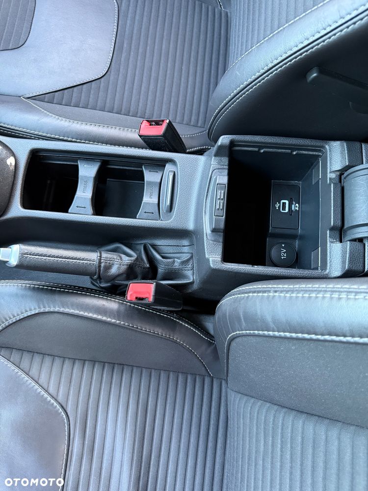 Ford Focus 1.5 TDCi DPF Start-Stopp-System Titanium - 13