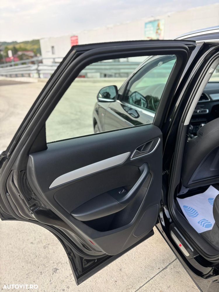 Audi Q3 2.0 TDI Quattro S tronic - 15